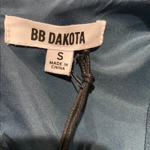 BB DAKOTA Long Sleeved Dress Size Small NWT - Picture 8 of 8